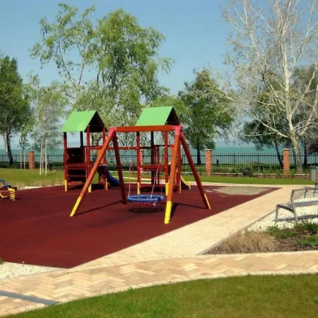 Galérius D Vízparti Appartement *