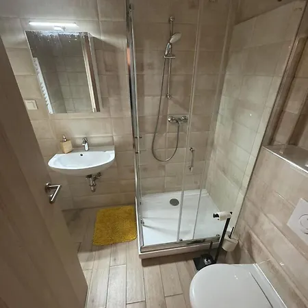 Galérius D Vízparti