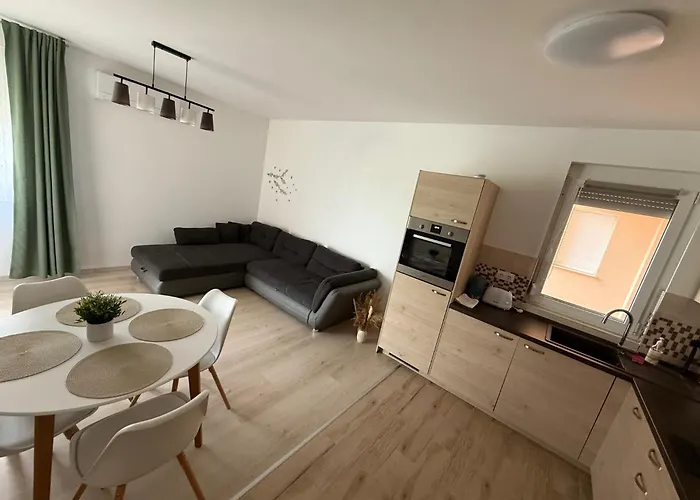 Galerius D Vizparti Apartment